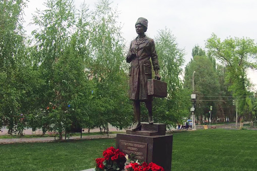 Памятник медработникам Призвание
